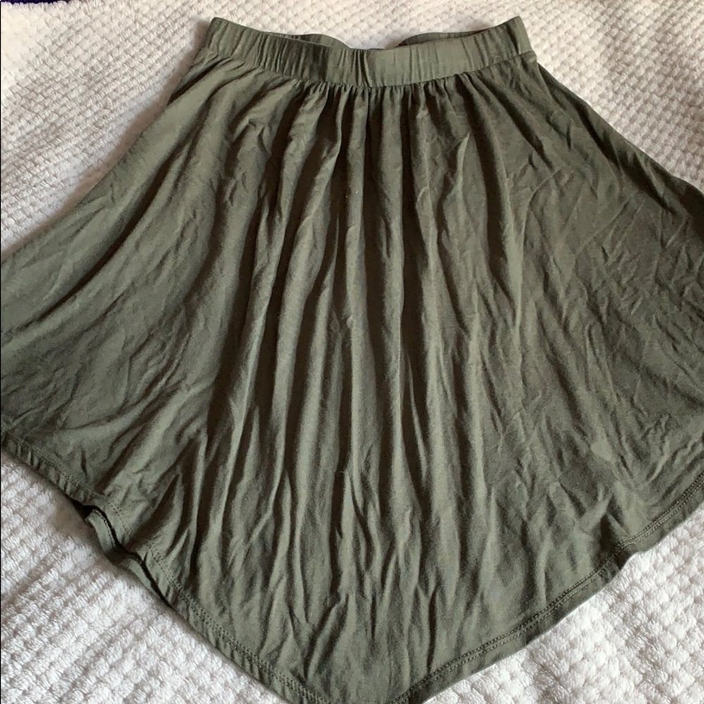 Adorable green Charlotte Russe summer skirt